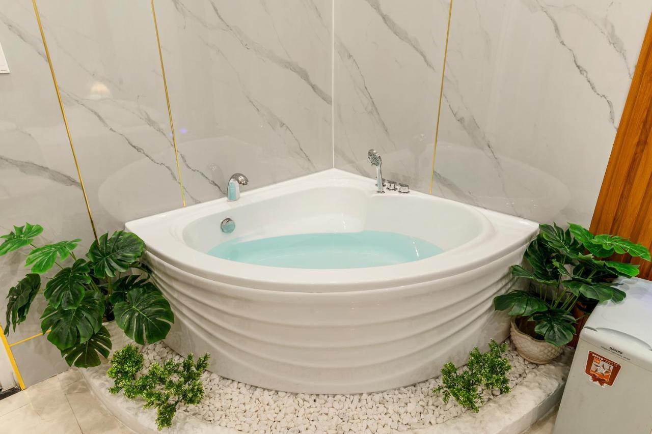 HIKARI KIS'S Hotel Tân Bình Ho Chi Minh-Byen Eksteriør billede
